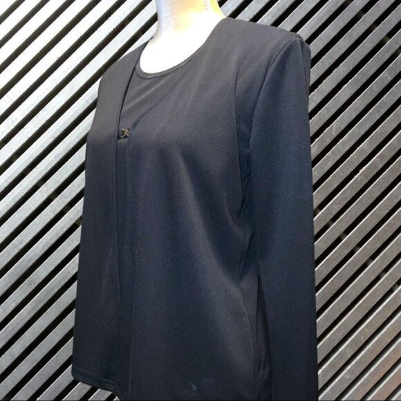 Isyle hart black top with built in cover top - Picture 2 of 6